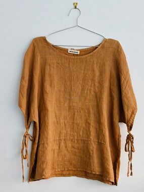 Made in Italy “New Collection” 100% Linen Blouse Butterscotch Caramel Colour OS